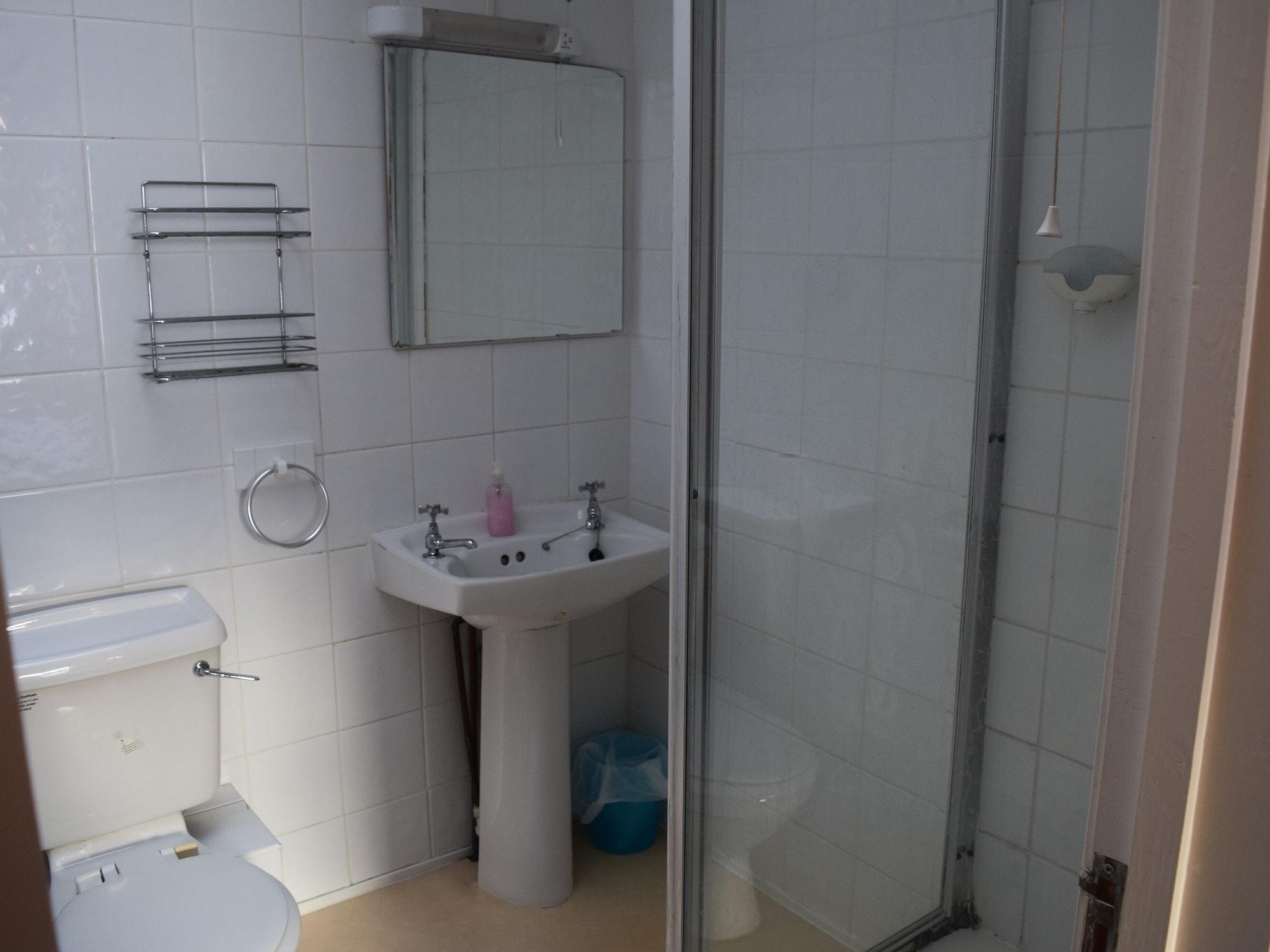 The Portland Hotel Фолкстон Екстериор снимка