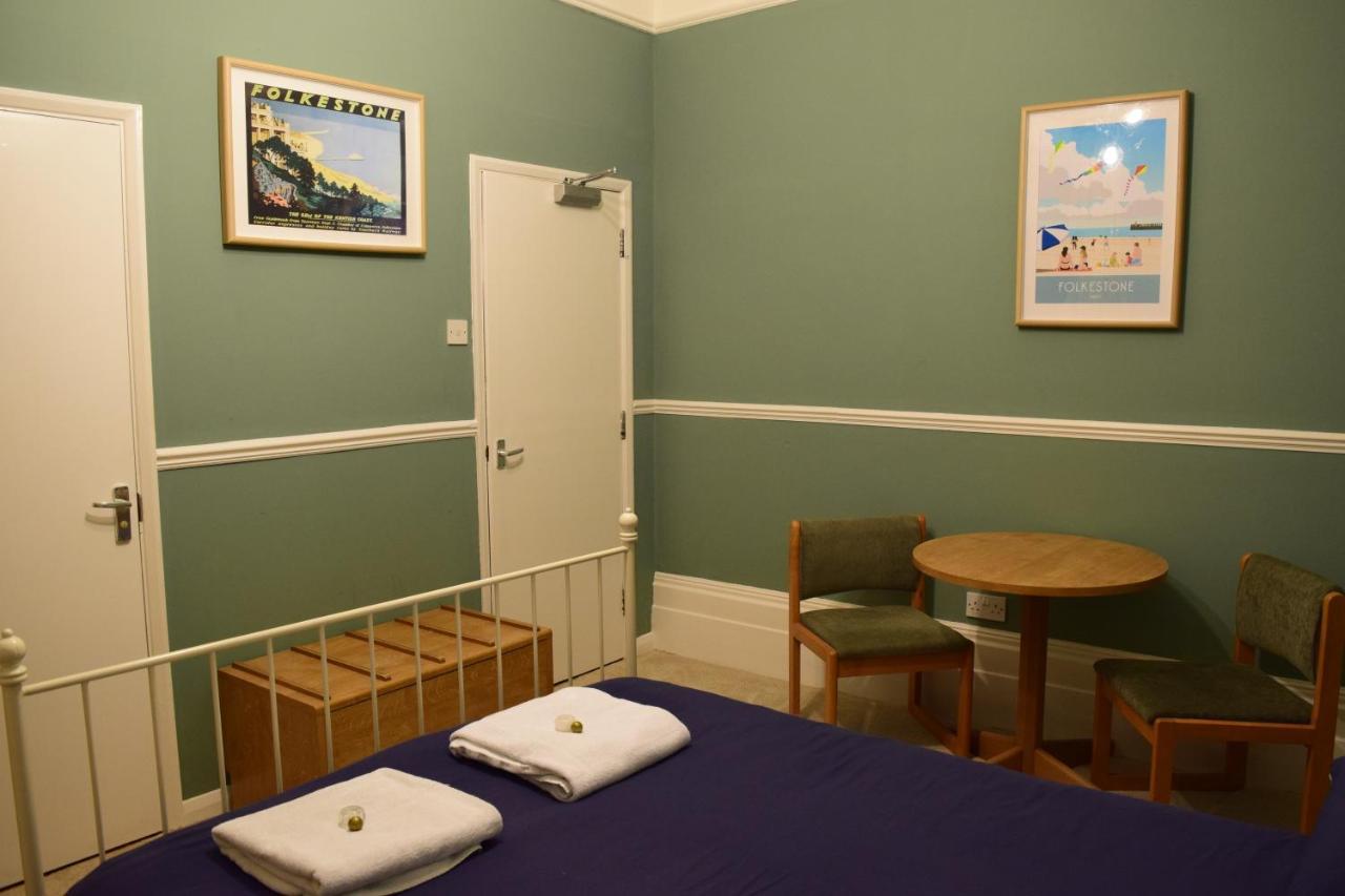 The Portland Hotel Фолкстон Екстериор снимка
