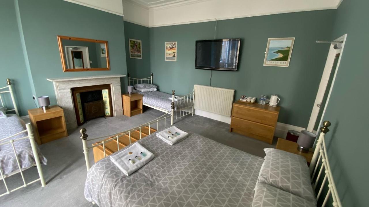 The Portland Hotel Фолкстон Екстериор снимка