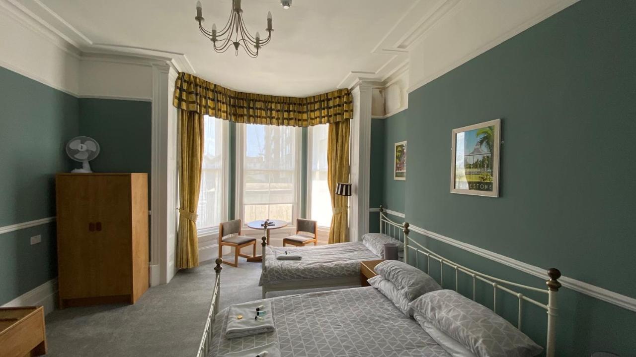The Portland Hotel Фолкстон Екстериор снимка