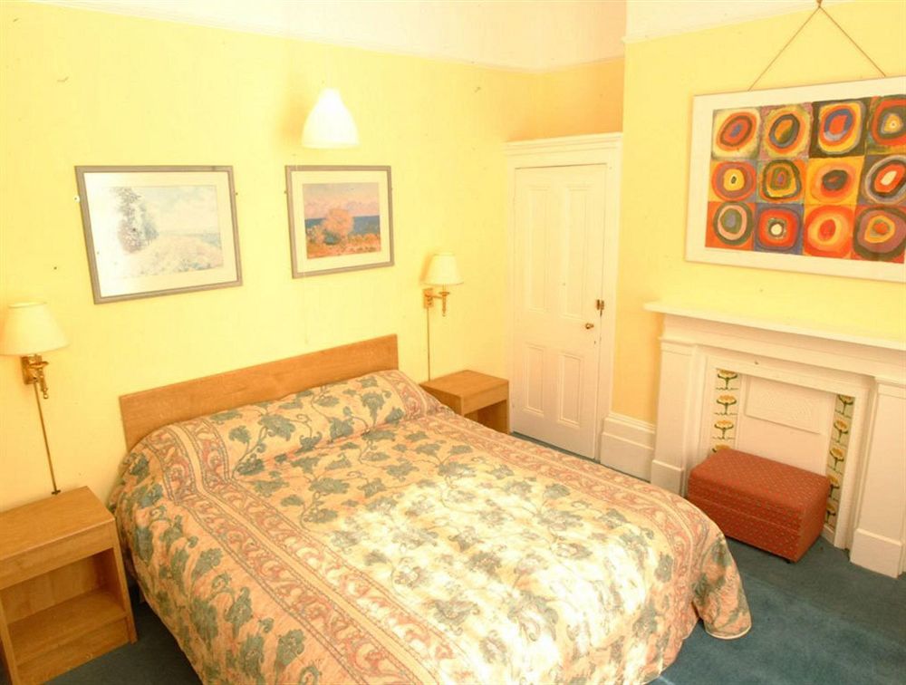 The Portland Hotel Фолкстон Екстериор снимка